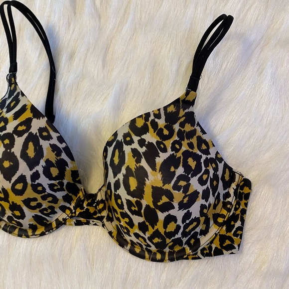Vintage Victoria’s Secret Size 32D Leopard Bra - Picture 4 of 9